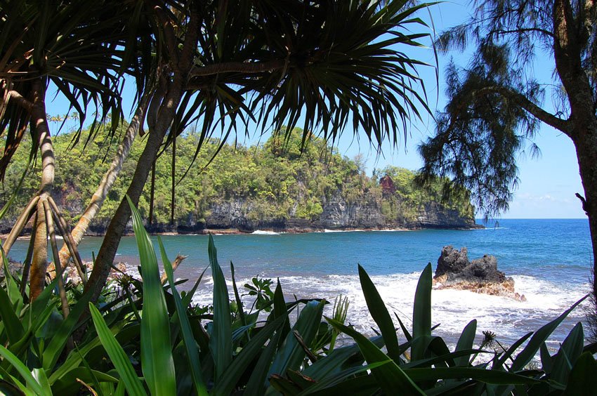 Twin Rocks at Onomea Bay