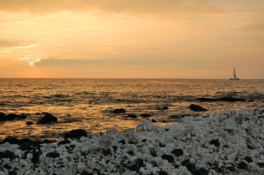 Ala Kahakai Trail sunset