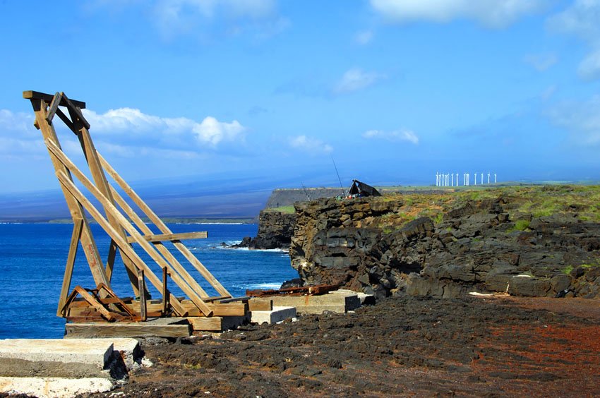 Canoe hoist at South Point