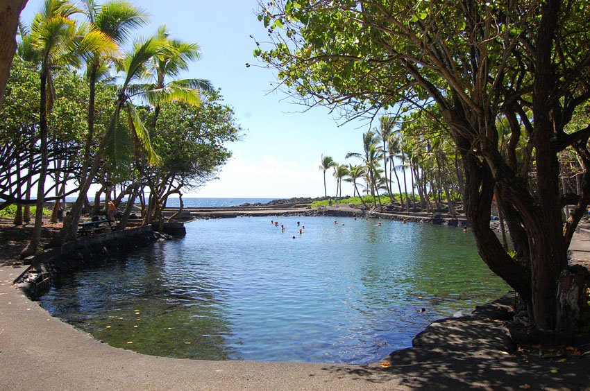 Good swimming and snorkeling