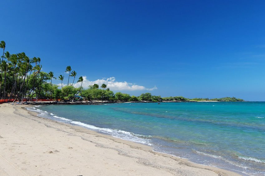 Anaehoomalu Beach