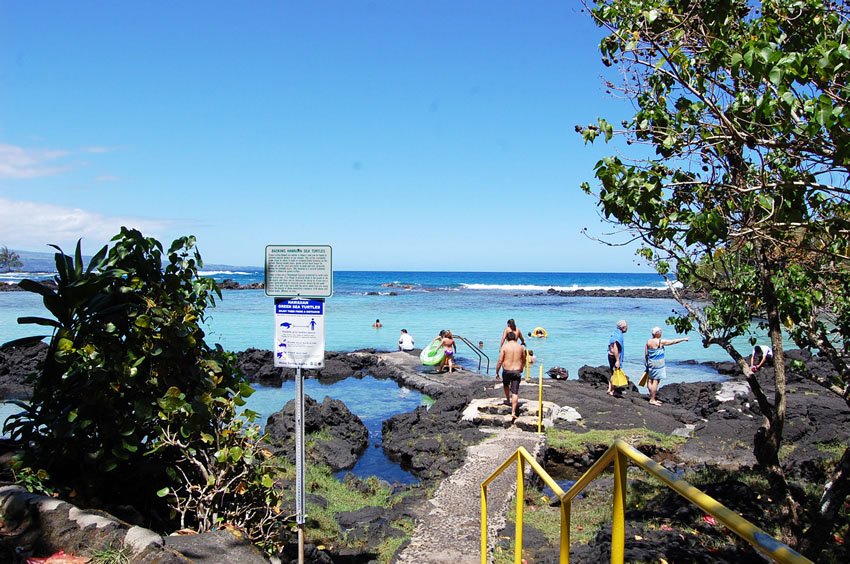 Walkway to the lagoons