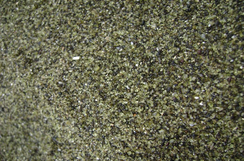 Olivine sand