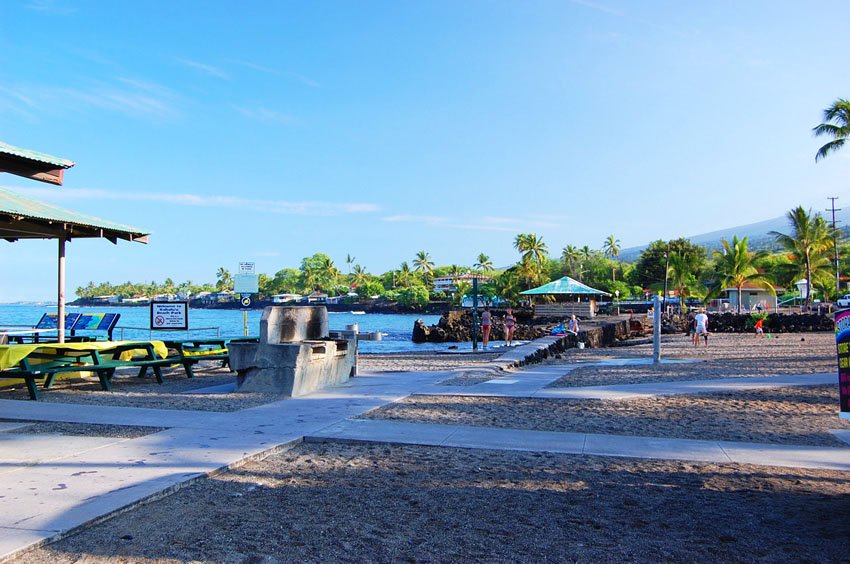 Popular snorkeling beach in Kona