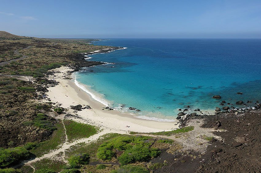 Manini'owali Beach