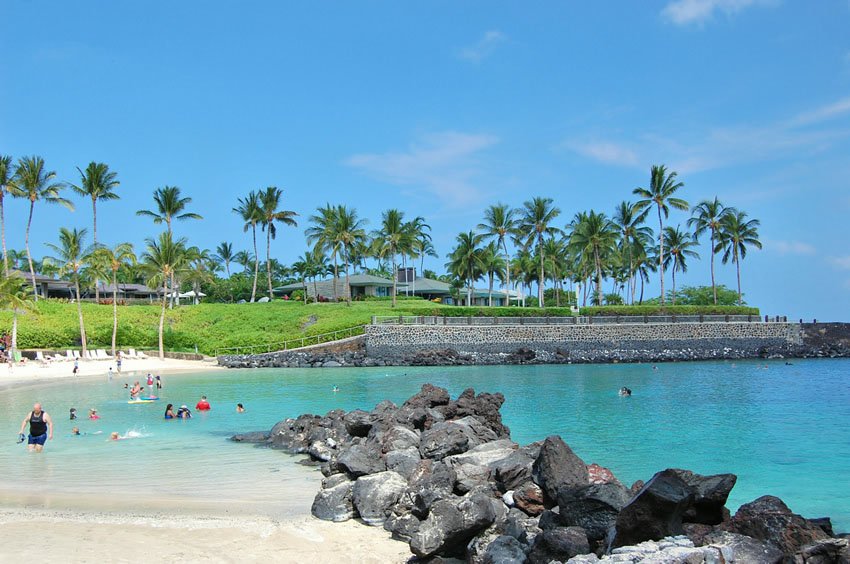 Makaiwa Bay