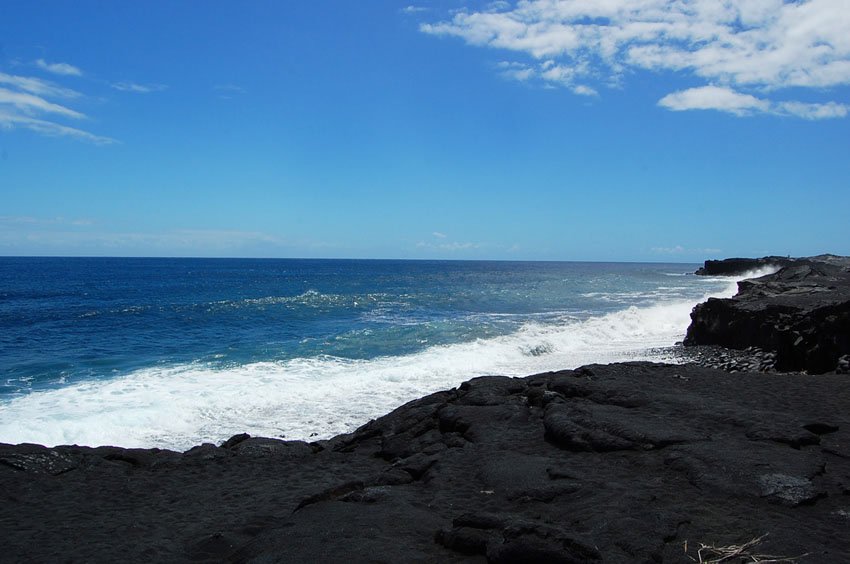 New Kaimu Black Sand Beach on Big Island