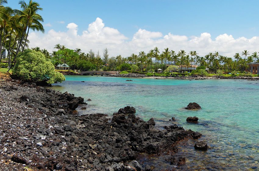 Rocky Big Island beach