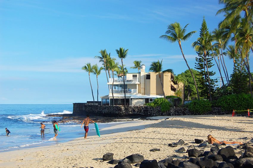 Magic Sands Beach