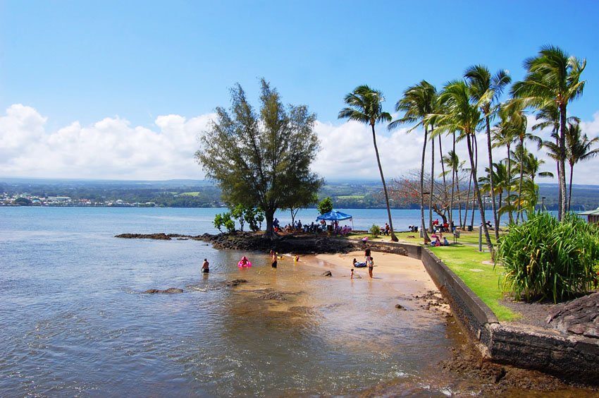 Coconut Island beach