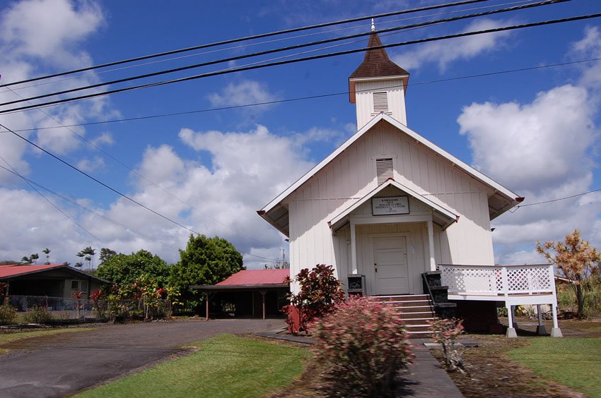 Kamauloa O Ka Malamalama Church