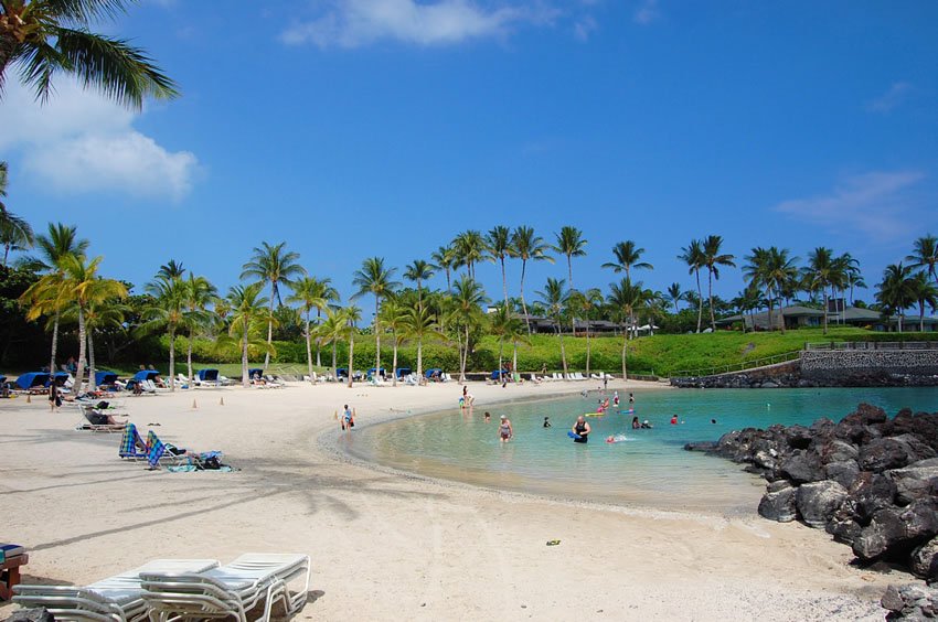 Makaiwa Bay