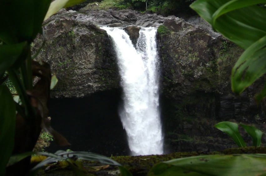 Rainbow Falls in Hilo