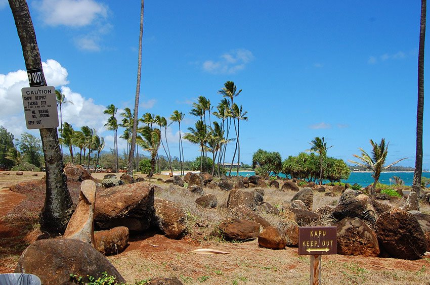 Hikinaakala Heiau Kauai