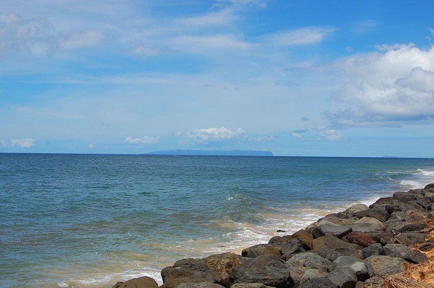 Ovelooking Ni'ihau island