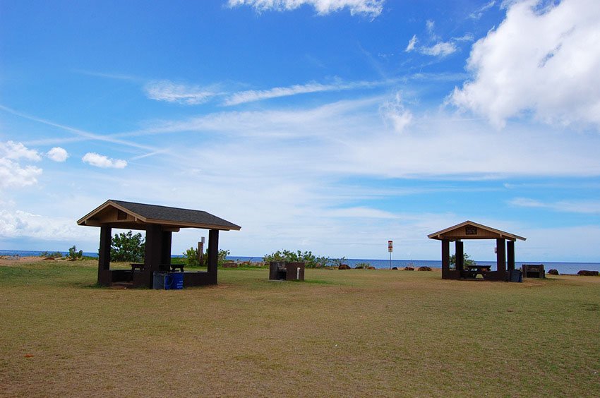 Kekaha Beach Park picnic tables