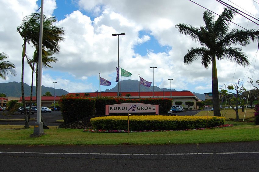 Kukui Grove Shopping Center