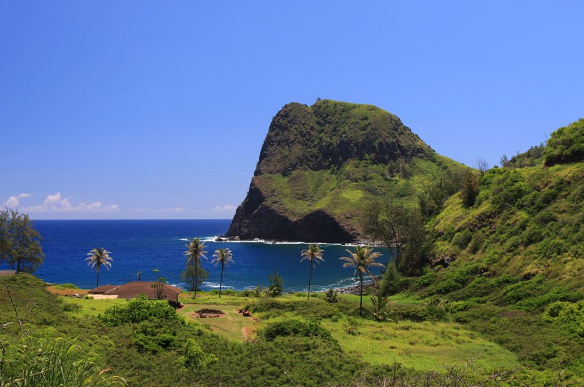 Kahakuloa Village