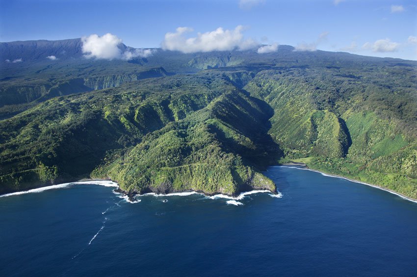 Honomanu Bay and Nuaailua Bay