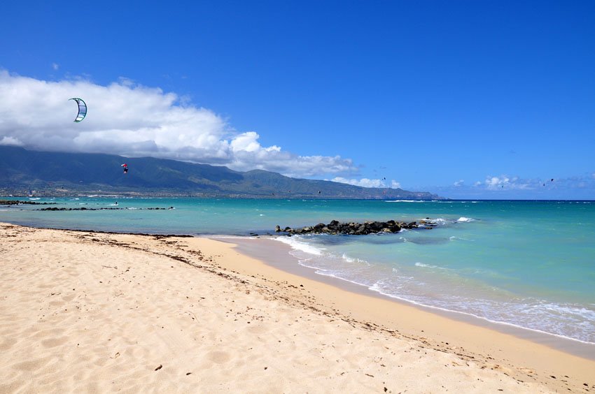 Popular Maui kitesurfing beach