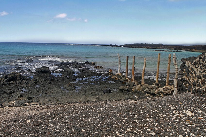 Lava rock bay on Maui