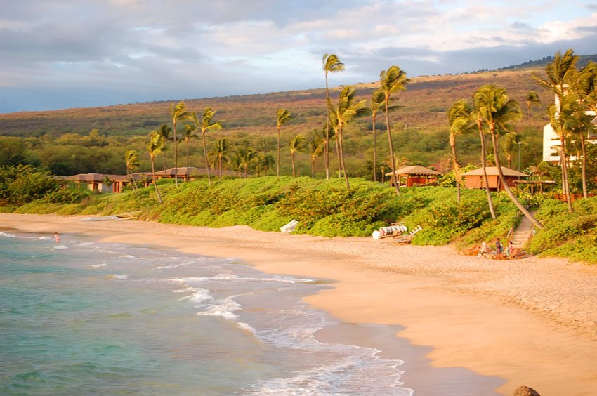 Scenic Makena shoreline