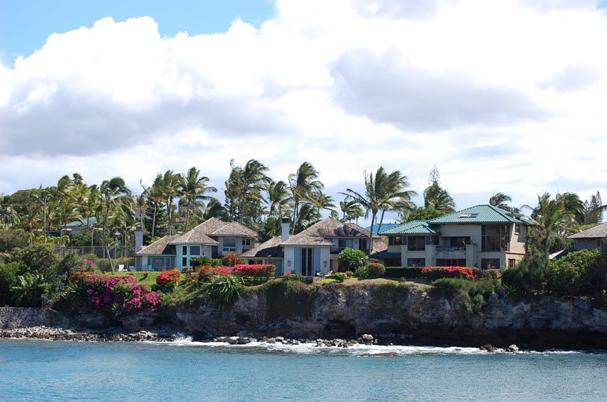 Homes on Honoapiilani Bay