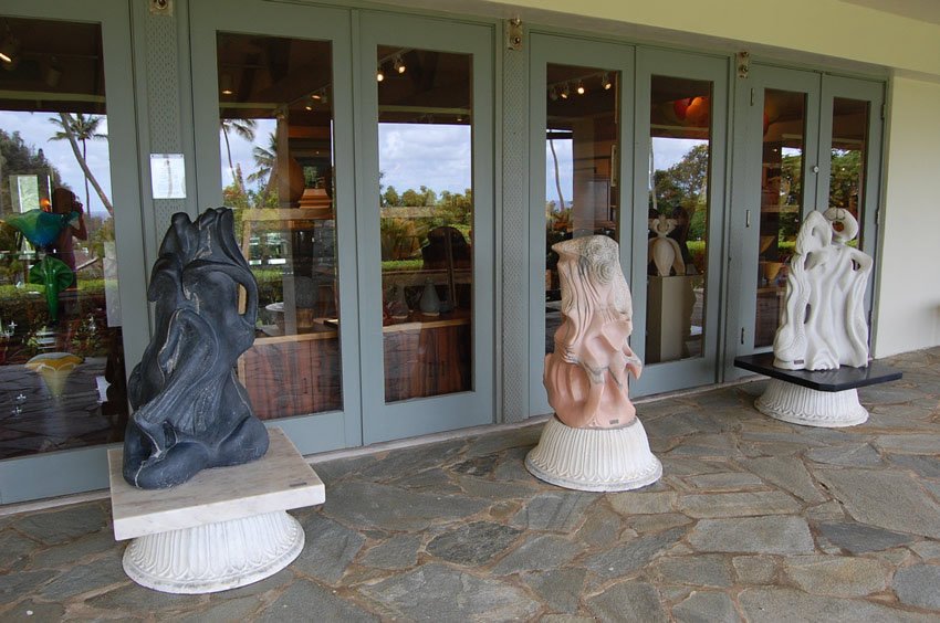 Hana Coast Gallery entrance