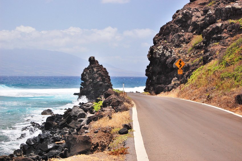 Narrow road near Rock Point