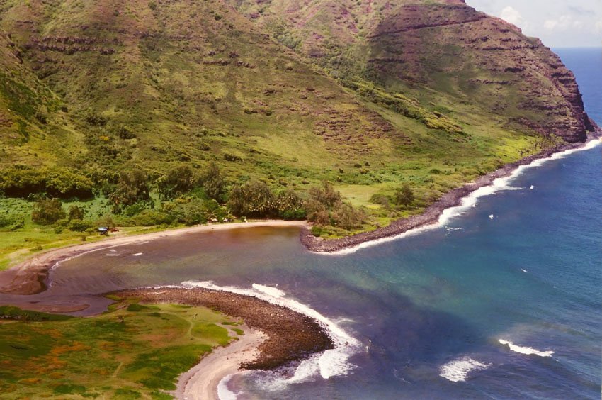 Halawa Valley