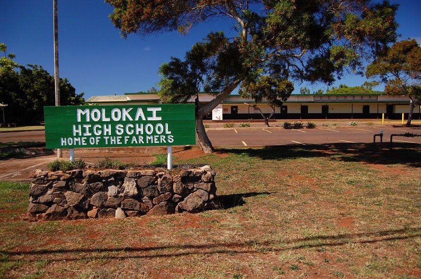 Molokai High School