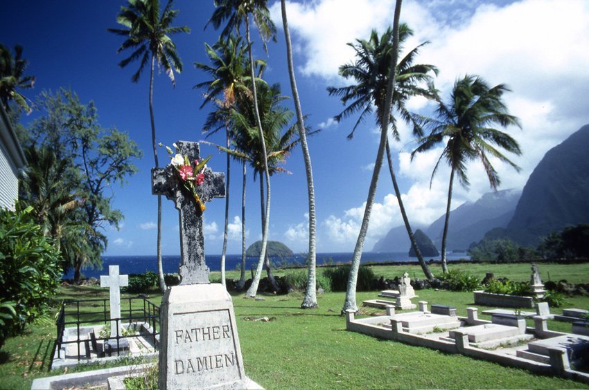 Father Damien grave