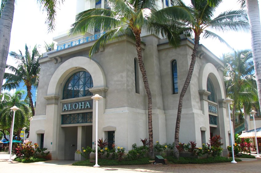 Aloha Tower on Oahu