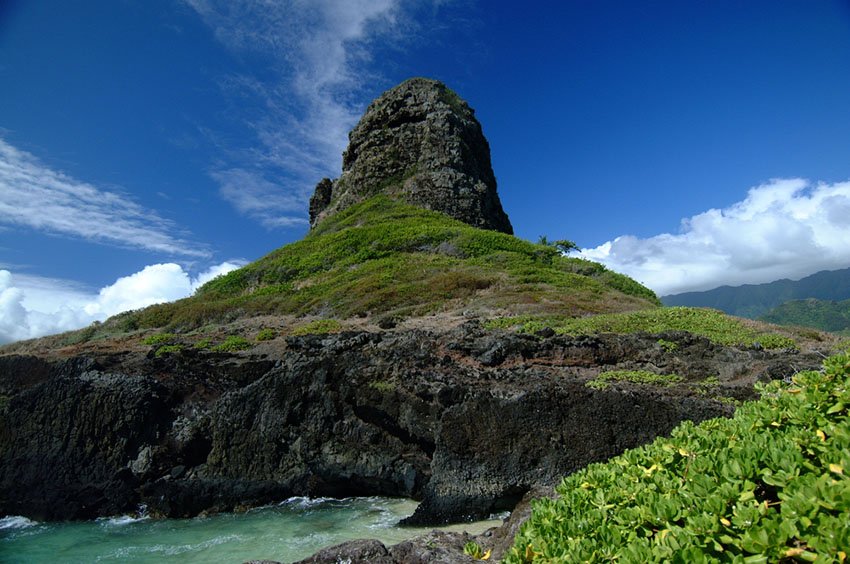 Landing on Mokoli'i Island