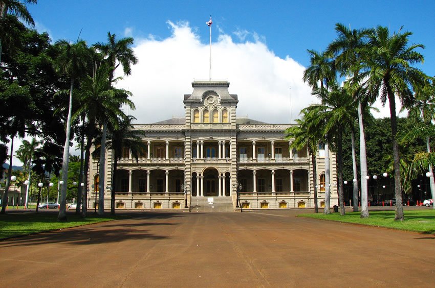 Iolani Palace