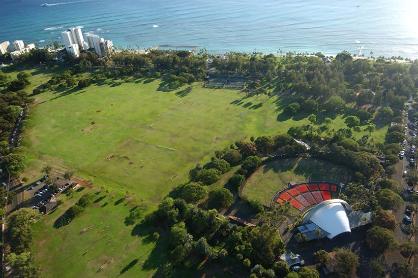 Kapiolani Park and Waikiki Shell