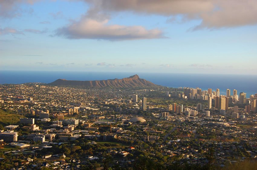 Honolulu and Diamond Head Crater