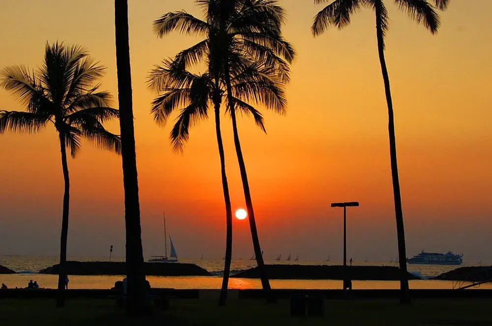 Magic Island sunset