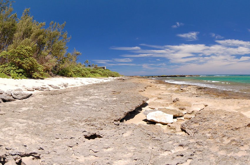 Kaihalulu Beach