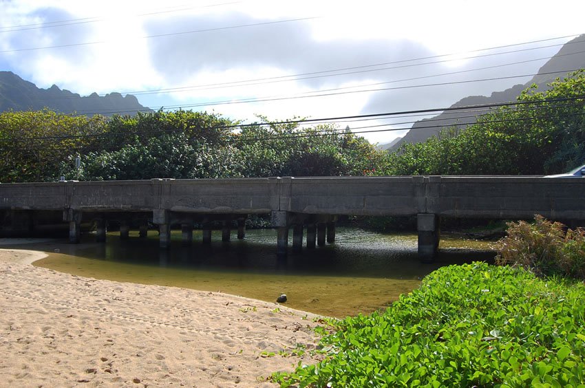 Bridge at Kamehameha Hwy