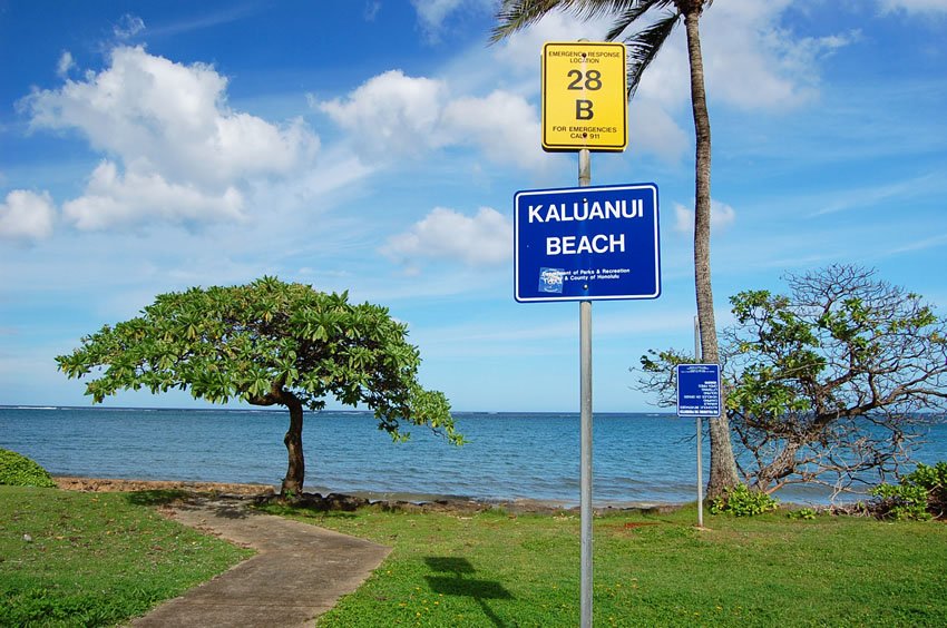 Kaluanui Beach