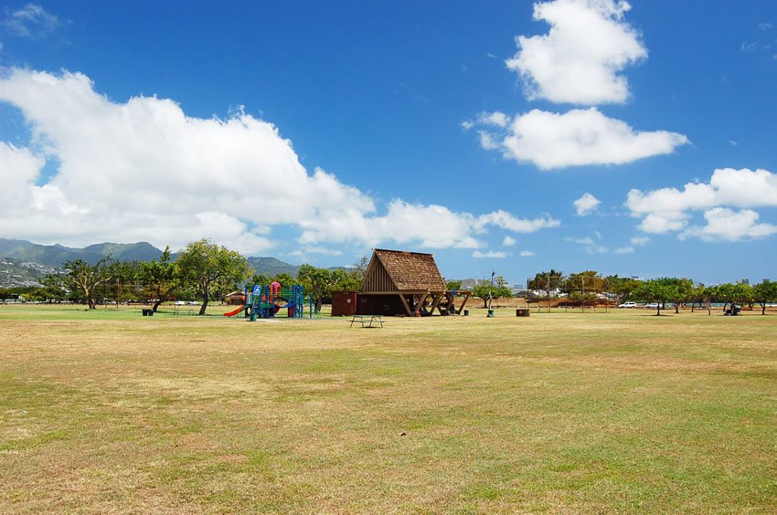 Large park near Honolulu Airport