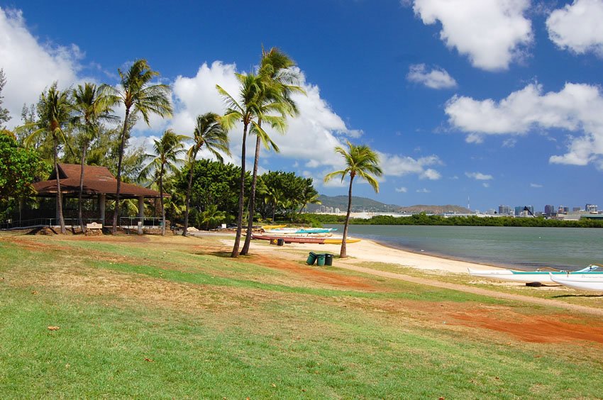 Honolulu beach