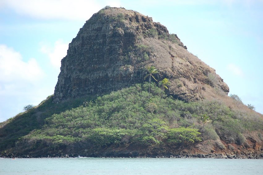 Up-close view of Chinaman's Hat