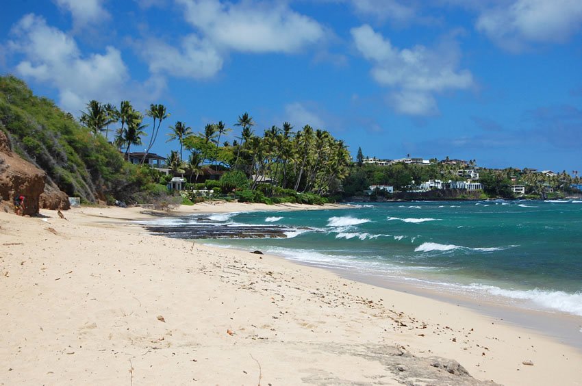 Kuilei Cliffs Beach Park on Oahu