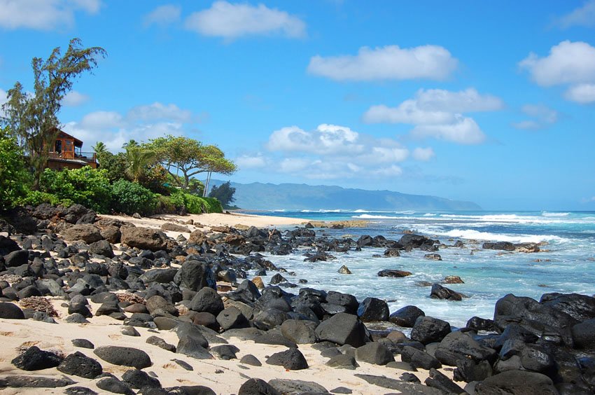 Looking towards Ka'ena Point