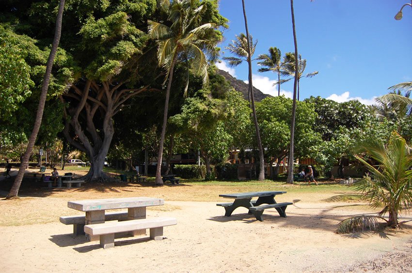 Located in the foothills of Diamond Head