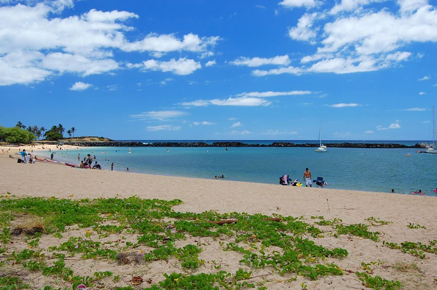 Family friendly beach on Oahu