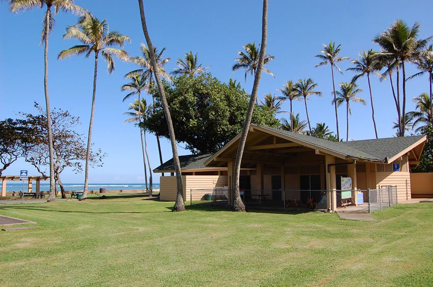 Beach park pavilion