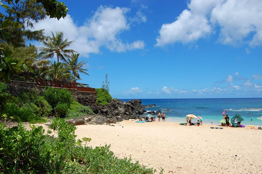 Three Tables Beach on Oahu